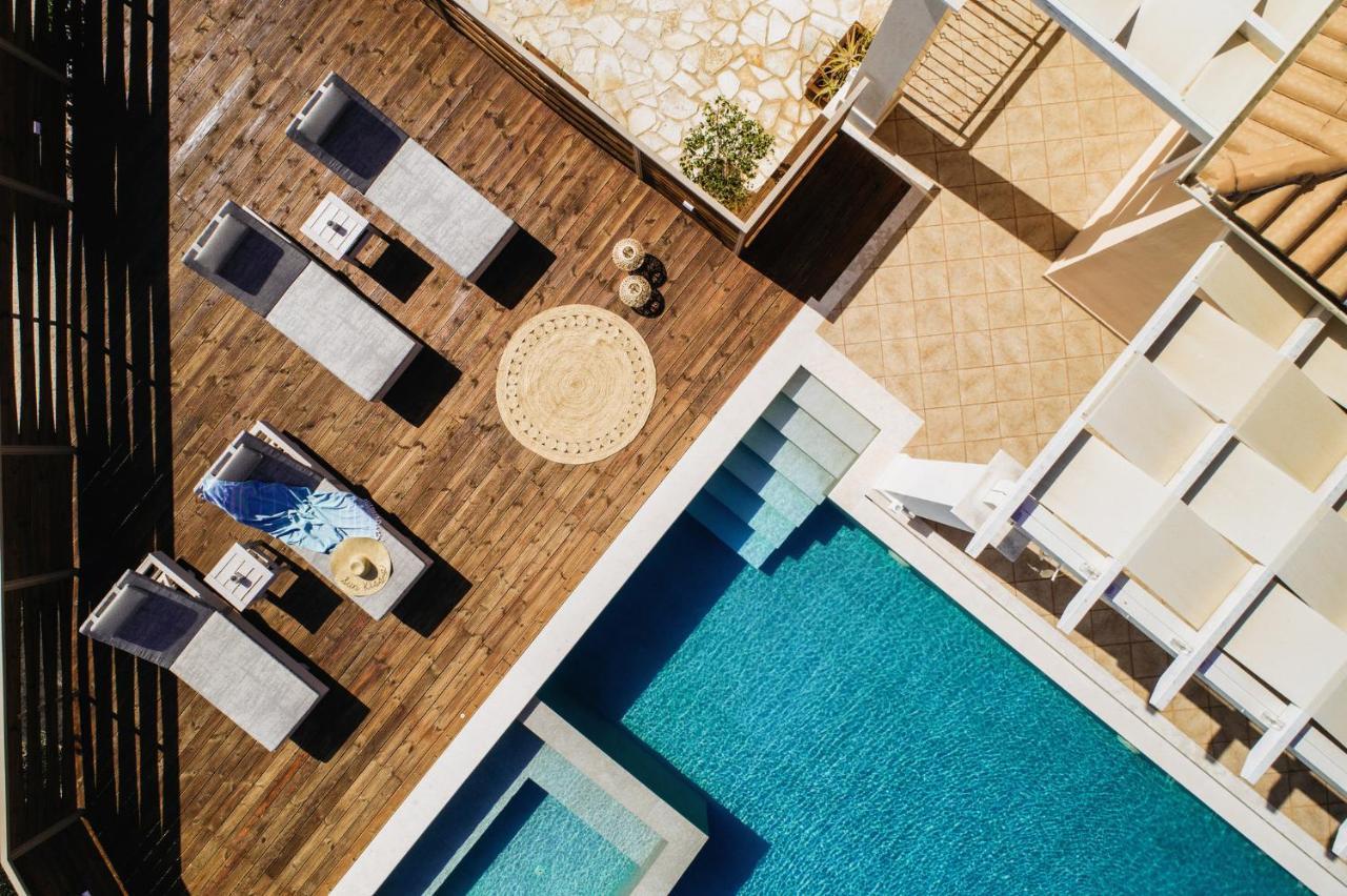 Villa Elithea Exo Khora Luaran gambar