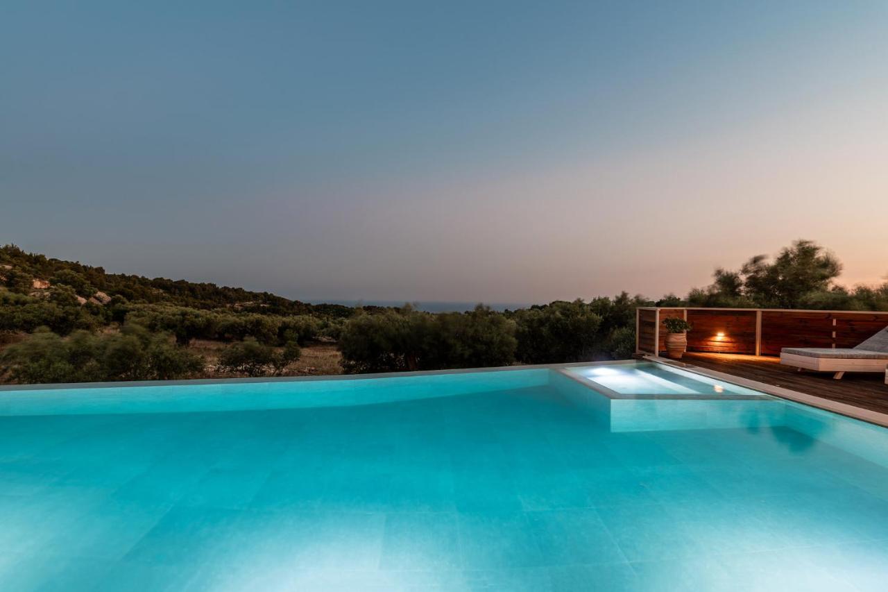 Villa Elithea Exo Khora Luaran gambar