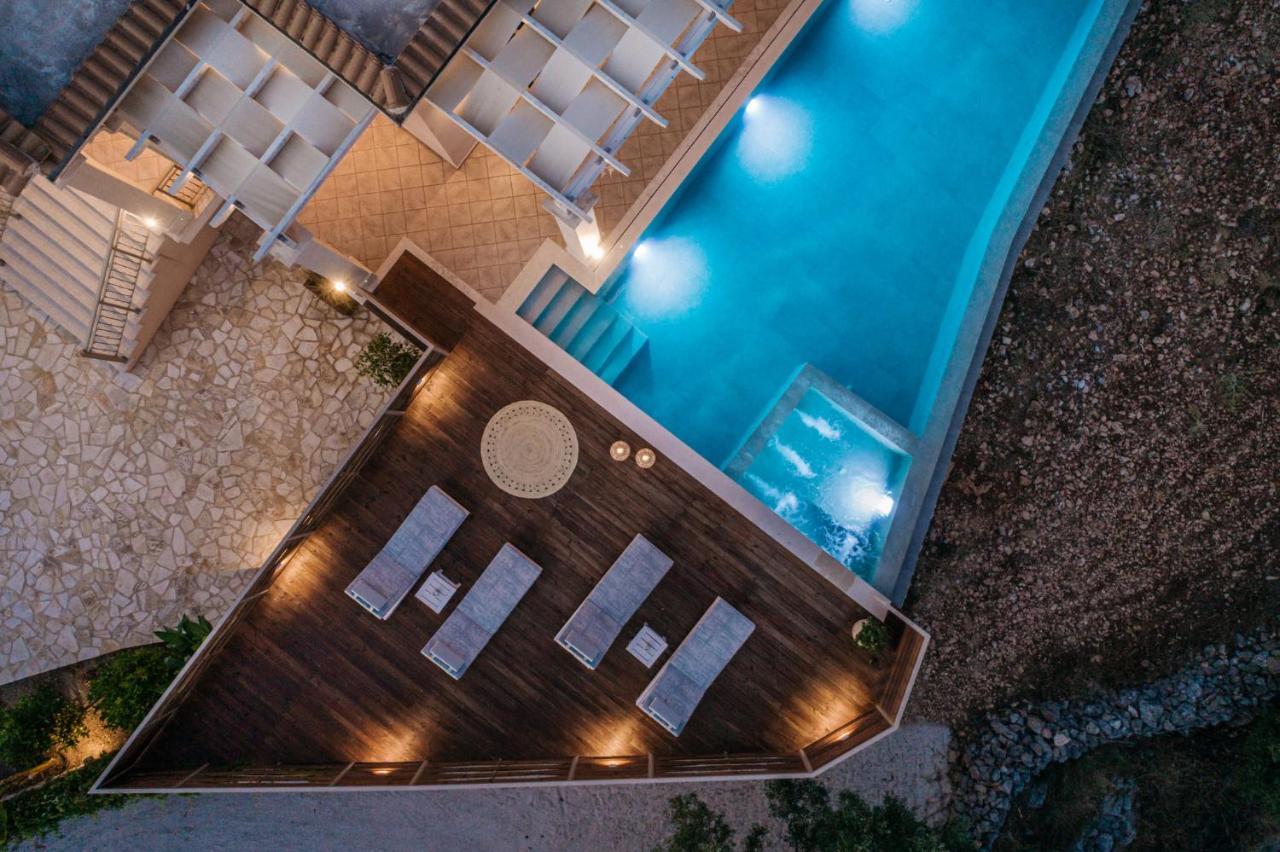 Villa Elithea Exo Khora Luaran gambar